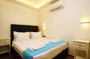 Cesme Kale Tas Apart