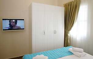 Cesme Kale Tas Apart