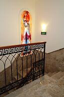 Cesme Kale Tas Apart