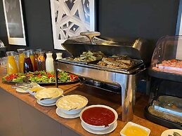 Zaliasis slenis - Self check-in hotel