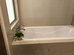 Marc Service Residence KLCC