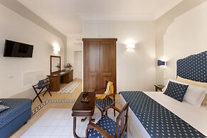 Rosa Magra Guest House