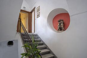 Rosa Magra Guest House