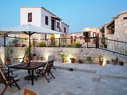 Olympia Traditional Houses