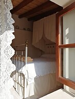 Olympia Traditional Houses