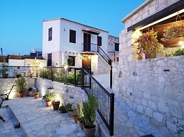 Olympia Traditional Houses