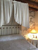 Olympia Traditional Houses