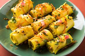 OYO 5476 Hotel Sunrise