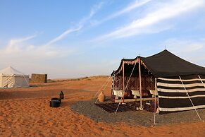 Starwatching private camp - Oman Desert Private Camp