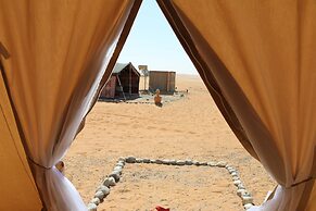 Starwatching private camp - Oman Desert Private Camp