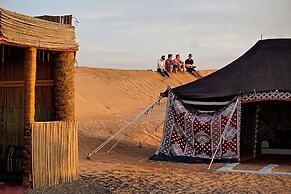 Starwatching private camp - Oman Desert Private Camp