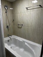 Rollace Hotel Lagos INTL