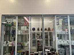 Rollace Hotel Lagos INTL