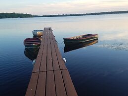 Historic Birch Lodge and Motel