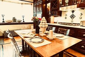 Northern Lights Mansion