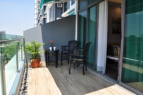 Lawang Suite Apartment With Balcony