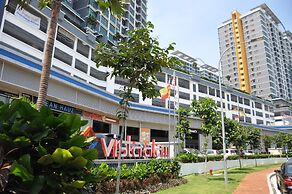 Lawang Suite Apartment With Balcony