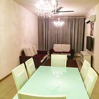 Lawang Suite 2 Bedroom Corner Apartment