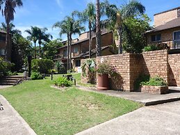 Reef Resort Apartments