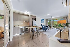 Alpha 8 on Waterson - Airlie Beach