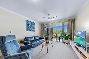 Alpha 8 on Waterson - Airlie Beach