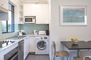Ballantyne at Mosman Serviced Apartment