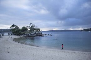 Ballantyne at Mosman Serviced Apartment