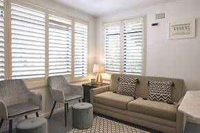 Ballantyne at Mosman Serviced Apartment