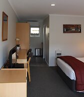 ASURE Kaimai View Motel