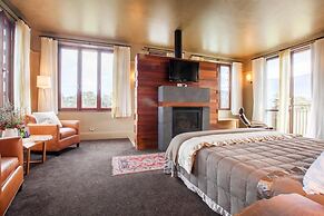 Hapuku Lodge & Tree Houses