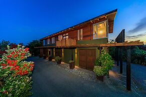 Hapuku Lodge & Tree Houses