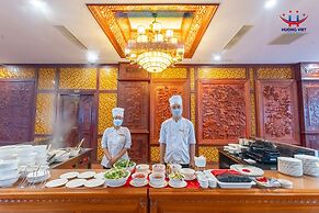 Huong Viet Hotel Quy Nhon - Beachfront