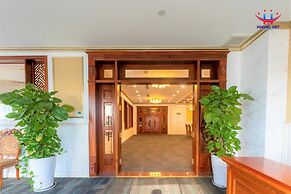 Huong Viet Hotel Quy Nhon - Beachfront