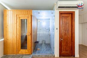 Huong Viet Hotel Quy Nhon - Beachfront