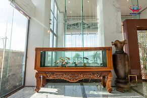 Huong Viet Hotel Quy Nhon - Beachfront