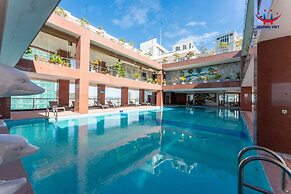 Huong Viet Hotel Quy Nhon - Beachfront
