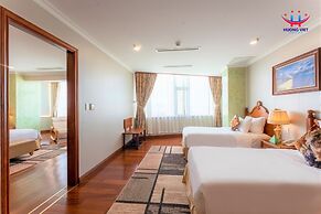 Huong Viet Hotel Quy Nhon - Beachfront