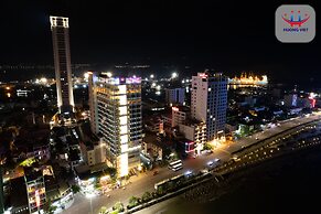 Huong Viet Hotel Quy Nhon - Beachfront