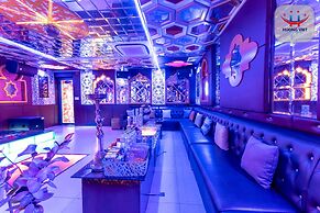 Huong Viet Hotel Quy Nhon - Beachfront