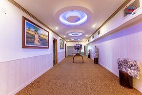 Huong Viet Hotel Quy Nhon - Beachfront