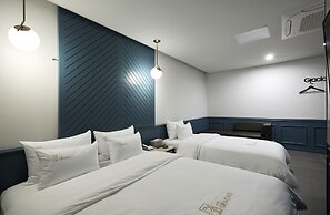 Gracias Hotel Gimhae