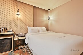 Gracias Hotel Gimhae