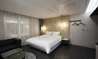 Gracias Hotel Gimhae