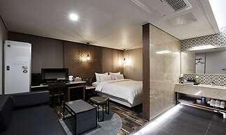 Gracias Hotel Gimhae