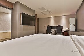 Gracias Hotel Gimhae