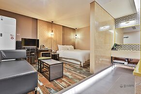 Gracias Hotel Gimhae