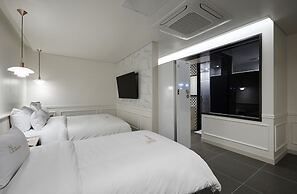 Gracias Hotel Gimhae