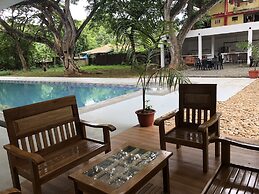 Alesseo Backpackers - Hostel