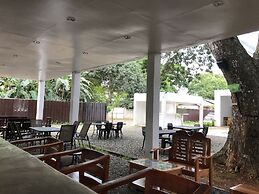 Alesseo Backpackers - Hostel