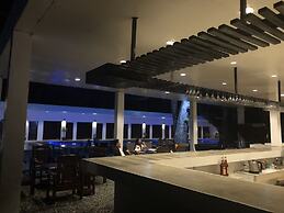 Alesseo Backpackers - Hostel